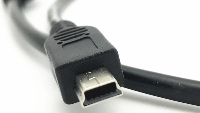 СЗУ ProfiAks для планшета 5V3A mini USB